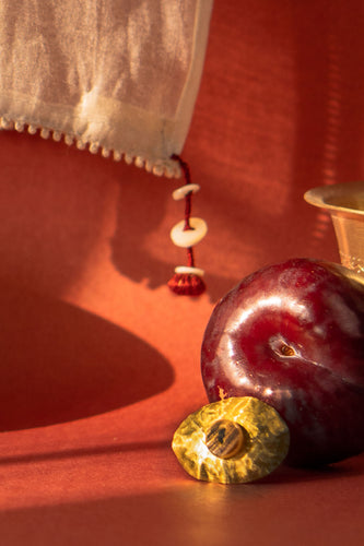 HANDCRAFTED FABLE