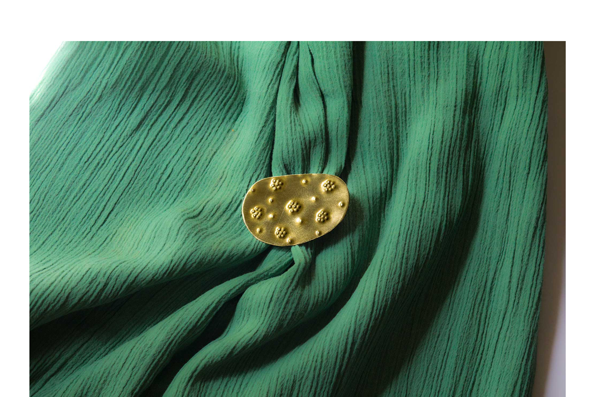 Off Oval with flower